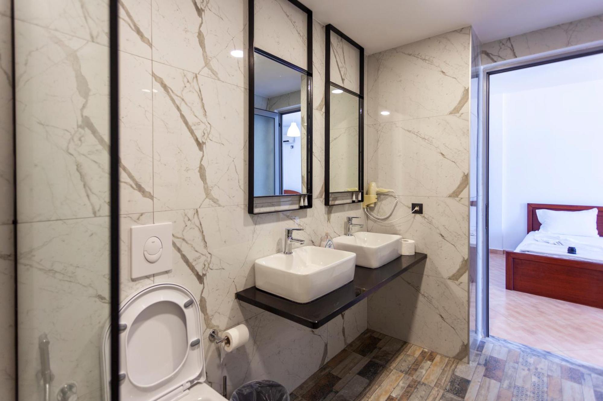 Dhima Hotel Himara Kültér fotó