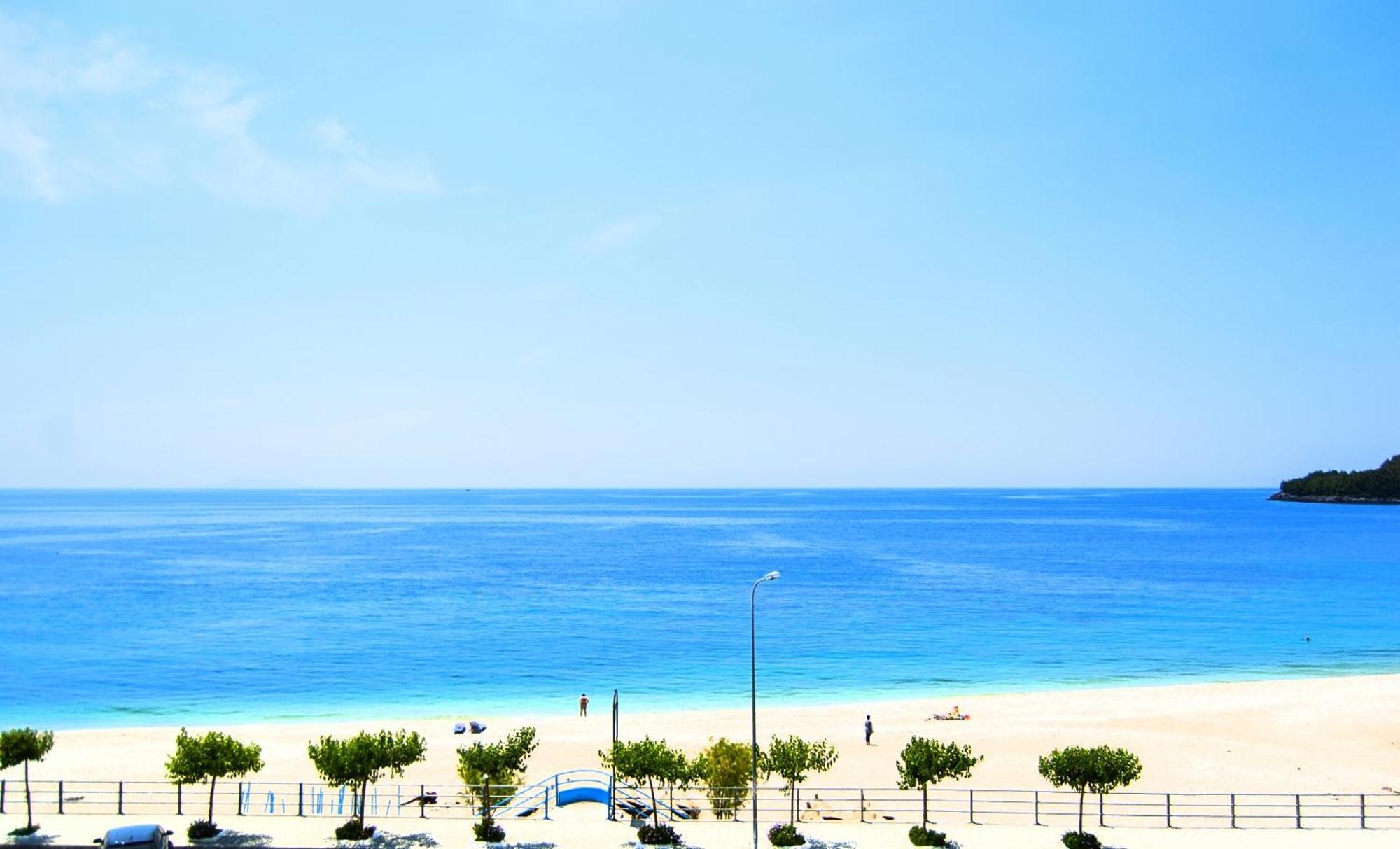 Dhima Hotel Himara Kültér fotó
