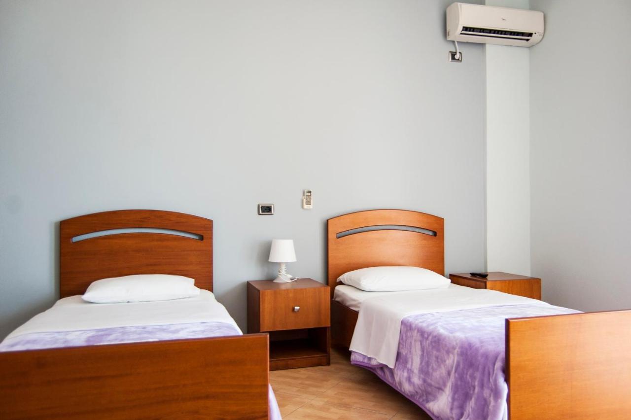 Dhima Hotel Himara Kültér fotó